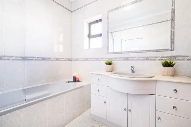 Villa, 4 Yatak Odası, Kişiye Özel Havuzlu, Dağ Manzaralı