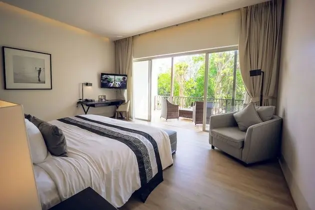 Deluxe Garden Room
