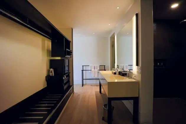 Deluxe Garden Room