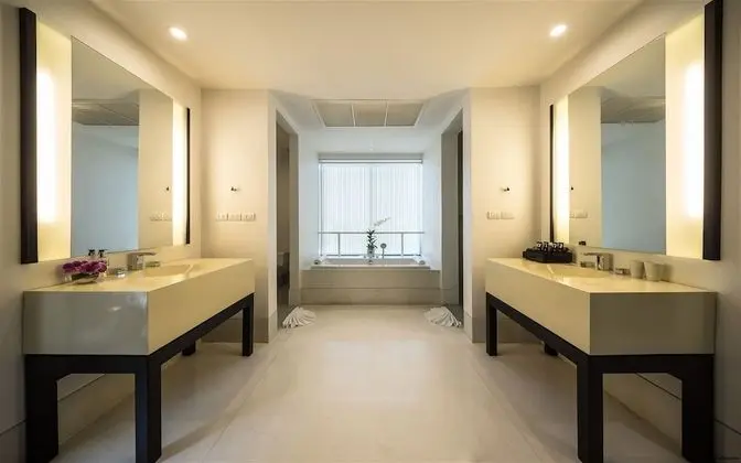 Seaview Sky Villa