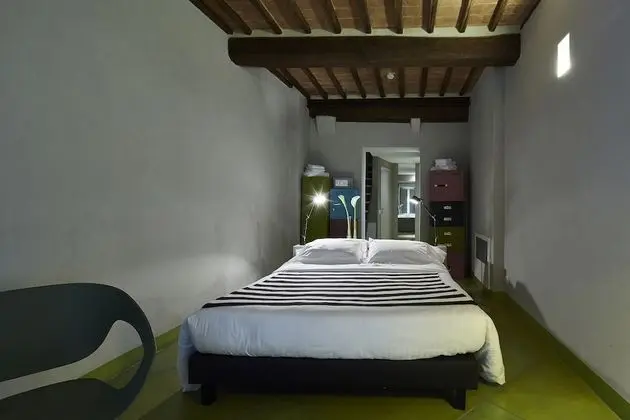 Premium Tek Büyük Yataklı Oda