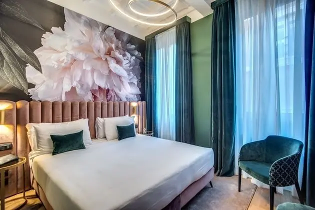 Deluxe Tek Büyük veya İki Ayrı Yataklı Oda