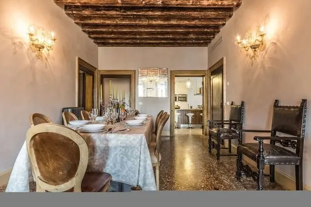 Apart Daire, 5 Yatak Odası