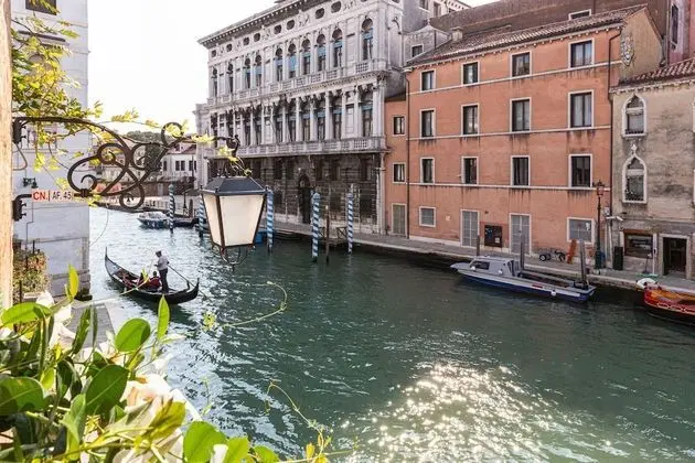 Superior Oda, Kanal Manzaralı