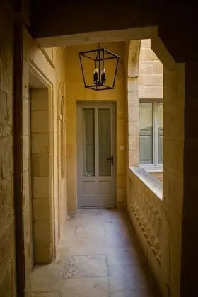 Superior Tek Büyük Yataklı Oda, Banyolu/Duşlu ( King Room with balcony)
