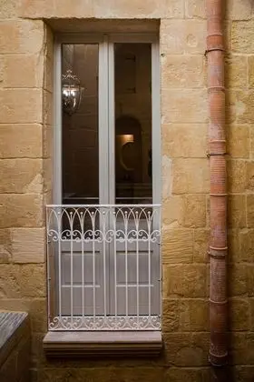 Superior Tek Büyük Yataklı Oda, Banyolu/Duşlu ( King Room with balcony)
