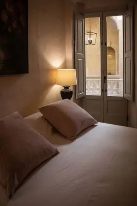 Superior Tek Büyük Yataklı Oda, Banyolu/Duşlu ( King Room with balcony)
