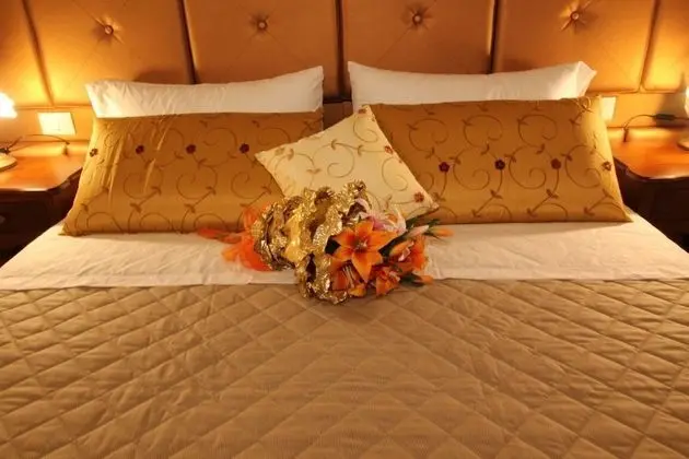 Tek Büyük veya İki Ayrı Yataklı Oda