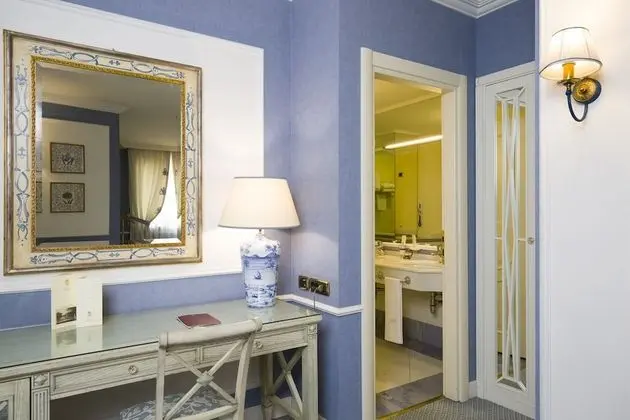 Junior Süit (Jacuzzi)