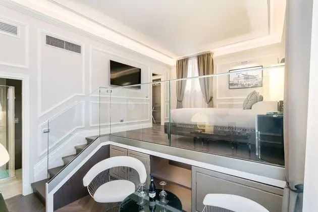 Deluxe Tek Büyük veya İki Ayrı Yataklı Oda, Sıcak Su Küveti