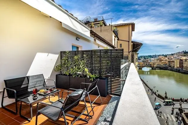 Junior Süit, Teras (Deluxe)