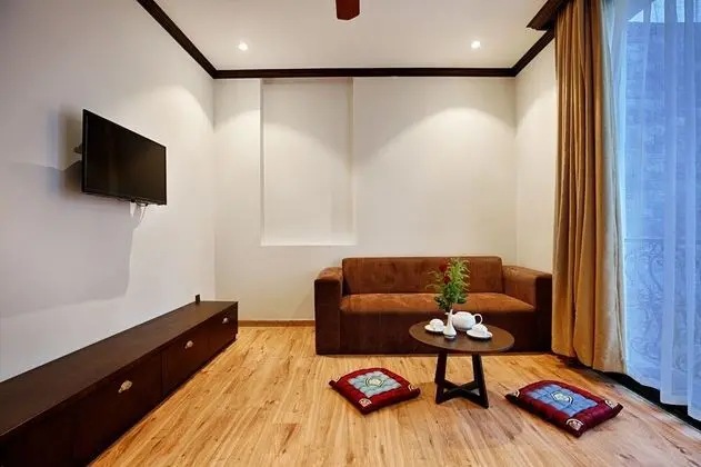 Suite Apartment, 1 Bedroom, Pool View