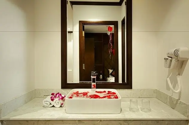 Suite Apartment, 1 Bedroom, Pool View