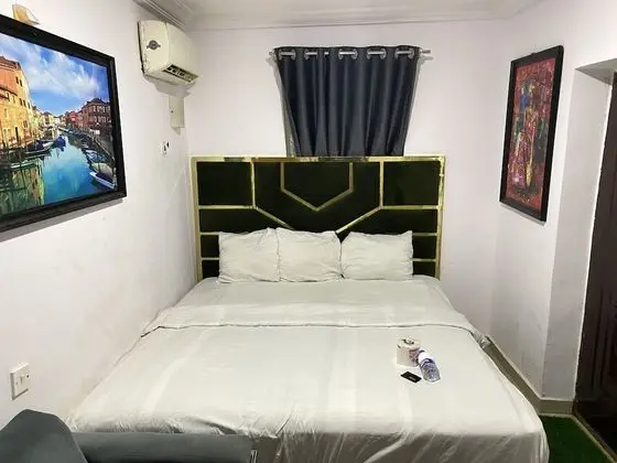 Executive Tek Büyük Yataklı Oda