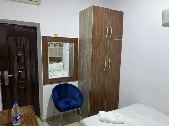 Executive Tek Büyük Yataklı Oda