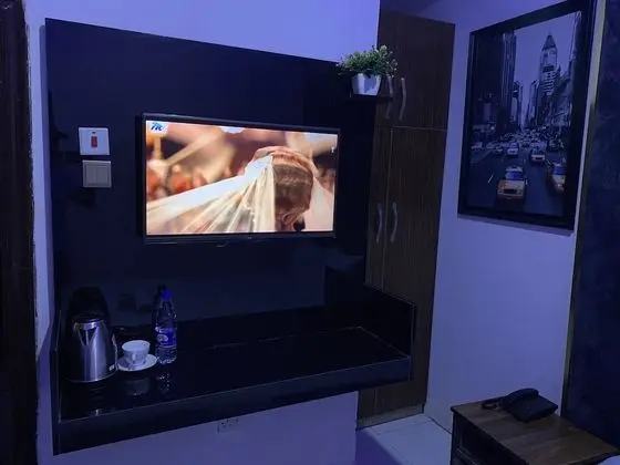 Executive Tek Büyük Yataklı Oda