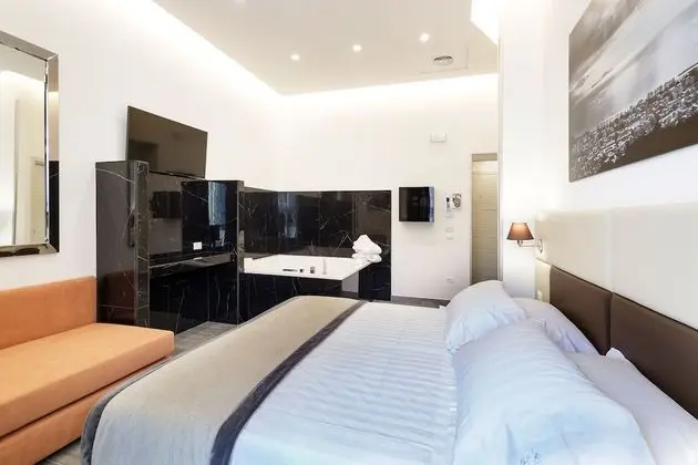 Deluxe Tek Büyük Yataklı Oda, 1 Büyük (Queen) Boy Yatak