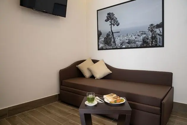 Superior Dört Kişilik Oda