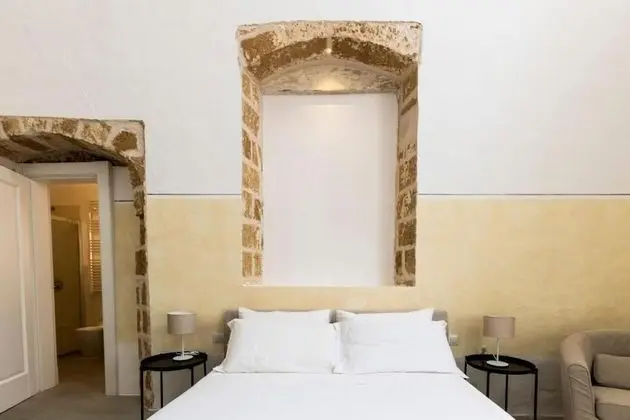 Superior Tek Büyük veya İki Ayrı Yataklı Oda