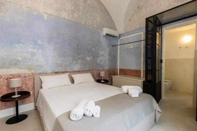 Tek Büyük veya İki Ayrı Yataklı Oda