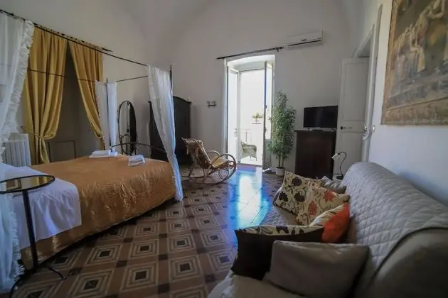 Comfort Tek Büyük Yataklı Oda, Balkon, Deniz Manzaralı