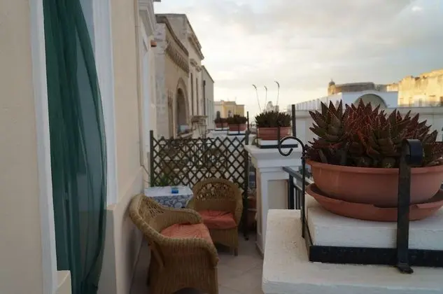 Comfort Tek Büyük Yataklı Oda, Balkon, Deniz Manzaralı