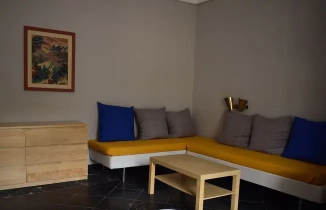 Tek Büyük Yataklı Oda, Balkon