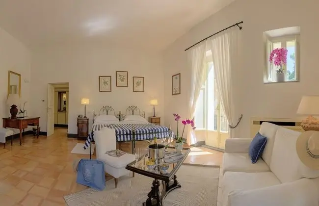 Family Süit, 2 Yatak Odası, 2 Banyolu, Bahçe Manzaralı (Luxury Suite for three first floor)