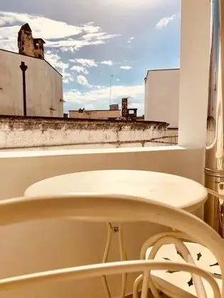 Romantic Tek Büyük Yataklı Oda (Chiodi di Garofano)