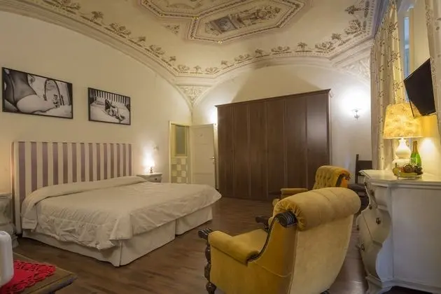Deluxe Tek Büyük Yataklı Oda, Banyolu/Duşlu