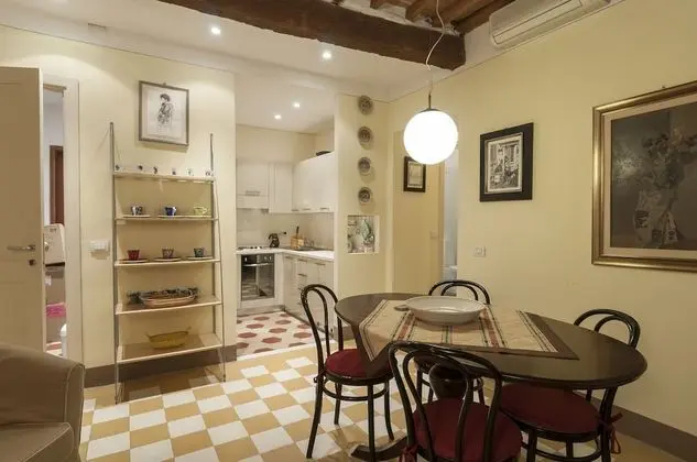 Romantic Apart Daire, 1 Yatak Odası, Ek Bina (via Buia 32 First Floor)