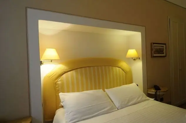 Standard Tek Büyük veya İki Ayrı Yataklı Oda