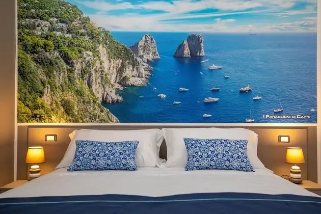 Tek Büyük Yataklı Oda (Capri)