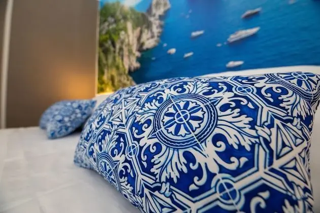 Tek Büyük Yataklı Oda (Capri)
