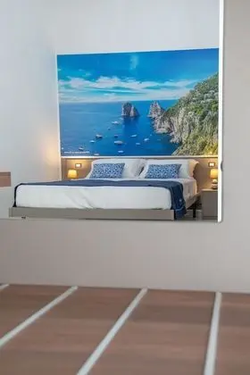 Tek Büyük Yataklı Oda (Capri)