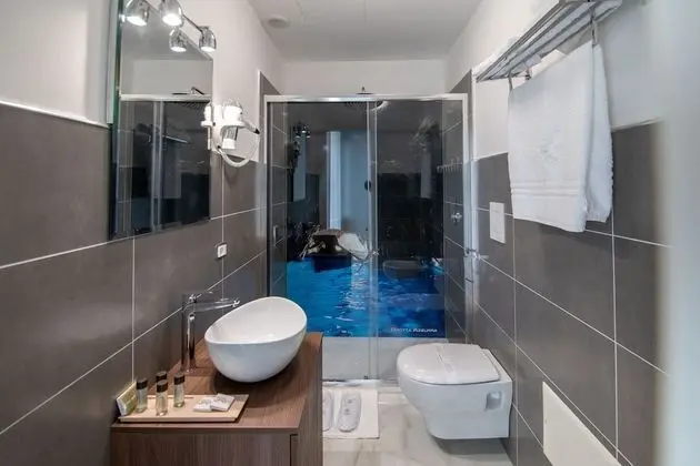 Tek Büyük Yataklı Oda (Capri)