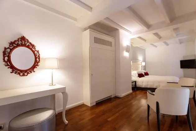 Junior Süit, 1 En Büyük (King) Boy Yatak