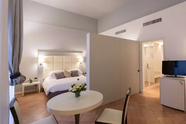 Junior Süit, 1 En Büyük (King) Boy Yatak