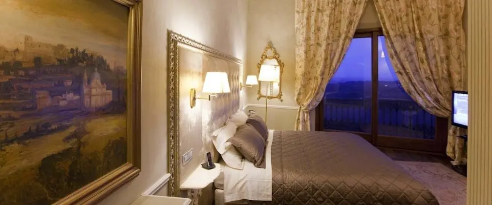 Deluxe Süit, Sıcak Su Küveti