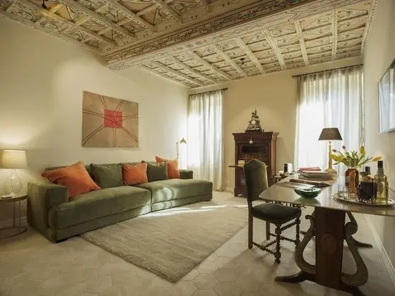 Junior Süit, Şehir Manzaralı