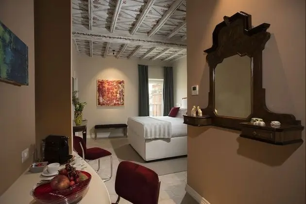 Superior Tek Büyük Yataklı Oda, Şehir Manzaralı