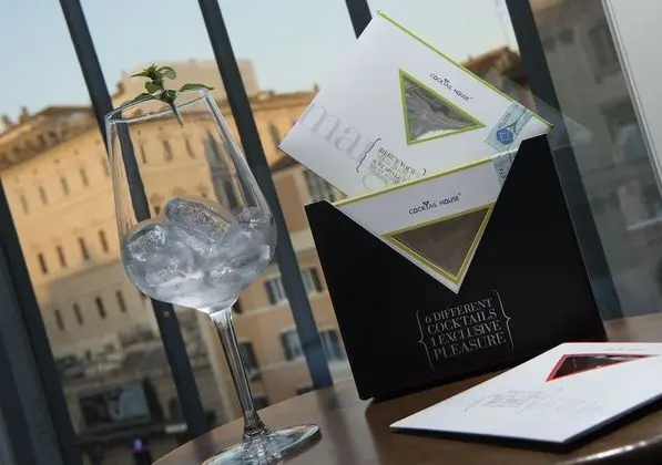 Superior Tek Büyük Yataklı Oda, Şehir Manzaralı