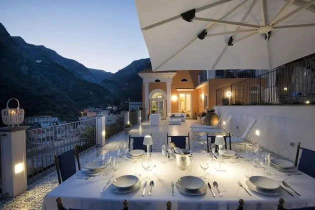 Villa, Sigara İçilebilir