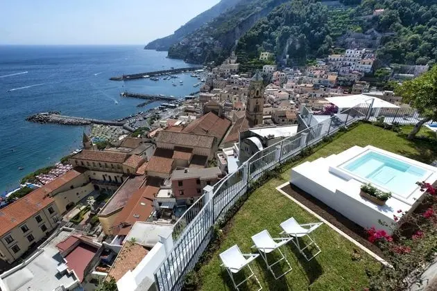 Villa, Sigara İçilebilir