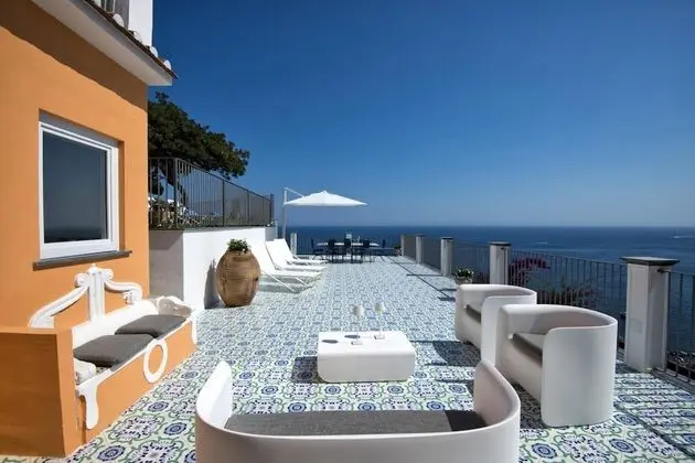 Villa, Sigara İçilebilir