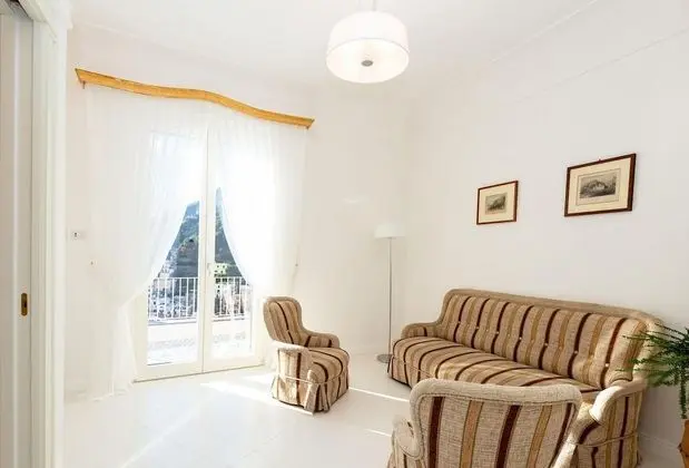 Villa, Sigara İçilebilir
