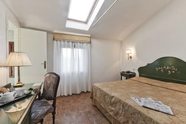 1 Çift Kişilik Veya 2 Tek Kişilik Yatak Standard