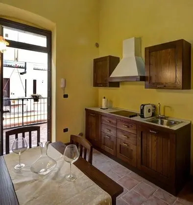 Superior Apart Daire, 1 Büyük (Queen) Boy Yatak ve Çekyat, Sigara İçilmez (3 PAX)