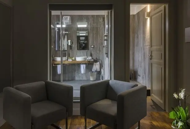 Tek Büyük Yataklı Oda, Balkon