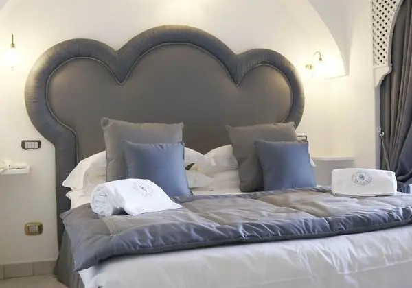 Deluxe Tek Büyük Yataklı Oda, Balkon, Deniz Manzaralı